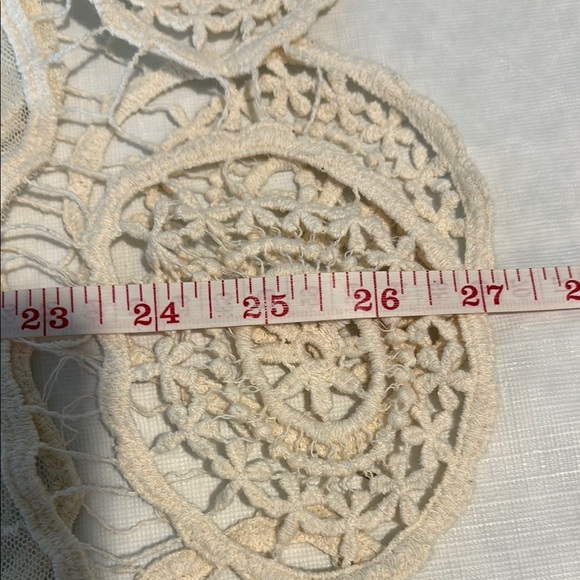 Adiva Cream Lace Blouse - Picture 5 of 5